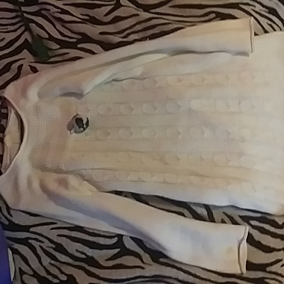 Sweater - Picture 1 of 2